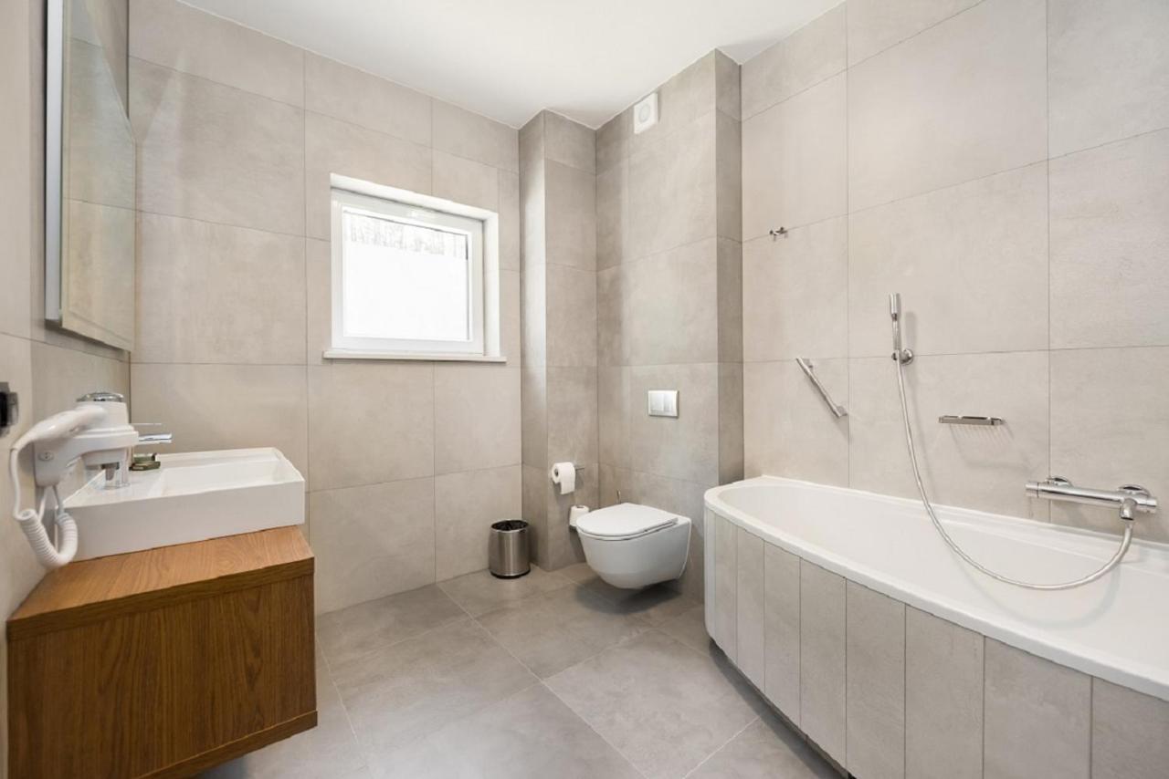 Rezydencja Sosnowa Luxury Hotel Janów Lubelski Dış mekan fotoğraf